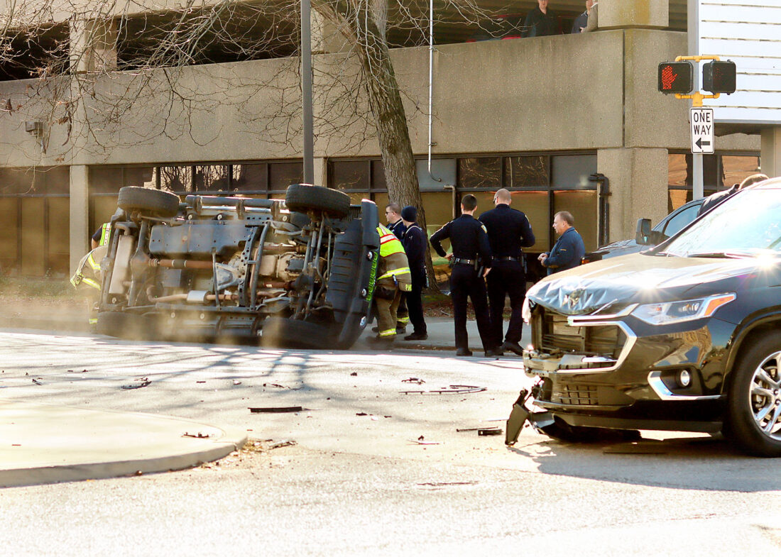 Vehicle flips in downtown Parkersburg crash News, Sports, Jobs News